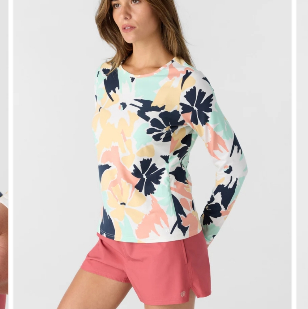 4/$15 SALE Hang Ten | UV Protection 50+ Floral Long Sleeve Women's Top Med New - Picture 3 of 6